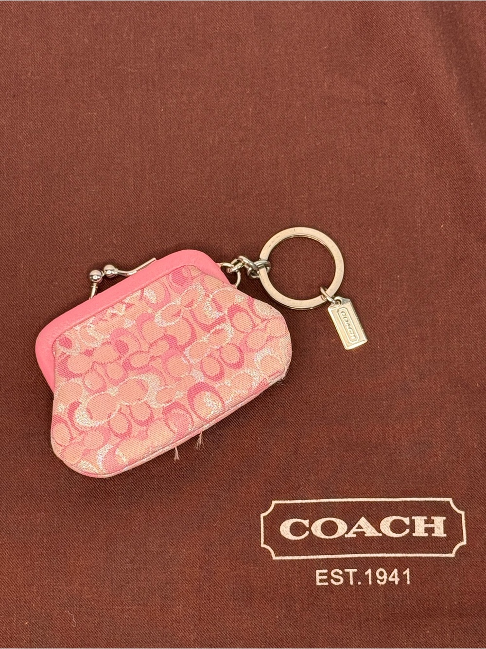 Coach Vintage Optic Pink Signature Kiss-Lock Coin Purse with Key Ring - Picture 8 of 10